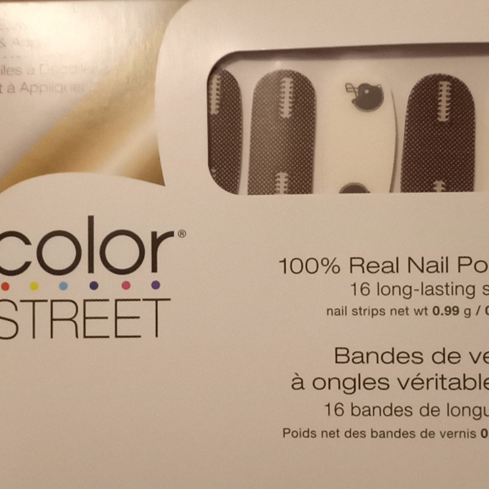 Colorstreet